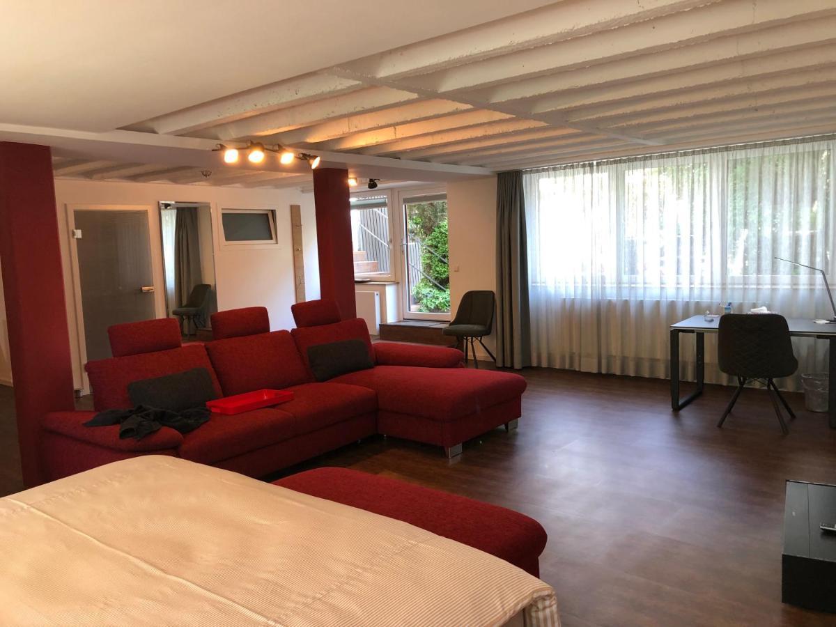 Haus Pia Executive Suites Friedrichshafen Exterior photo