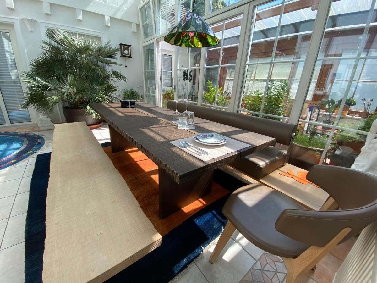 Haus Pia Executive Suites Friedrichshafen Exterior photo