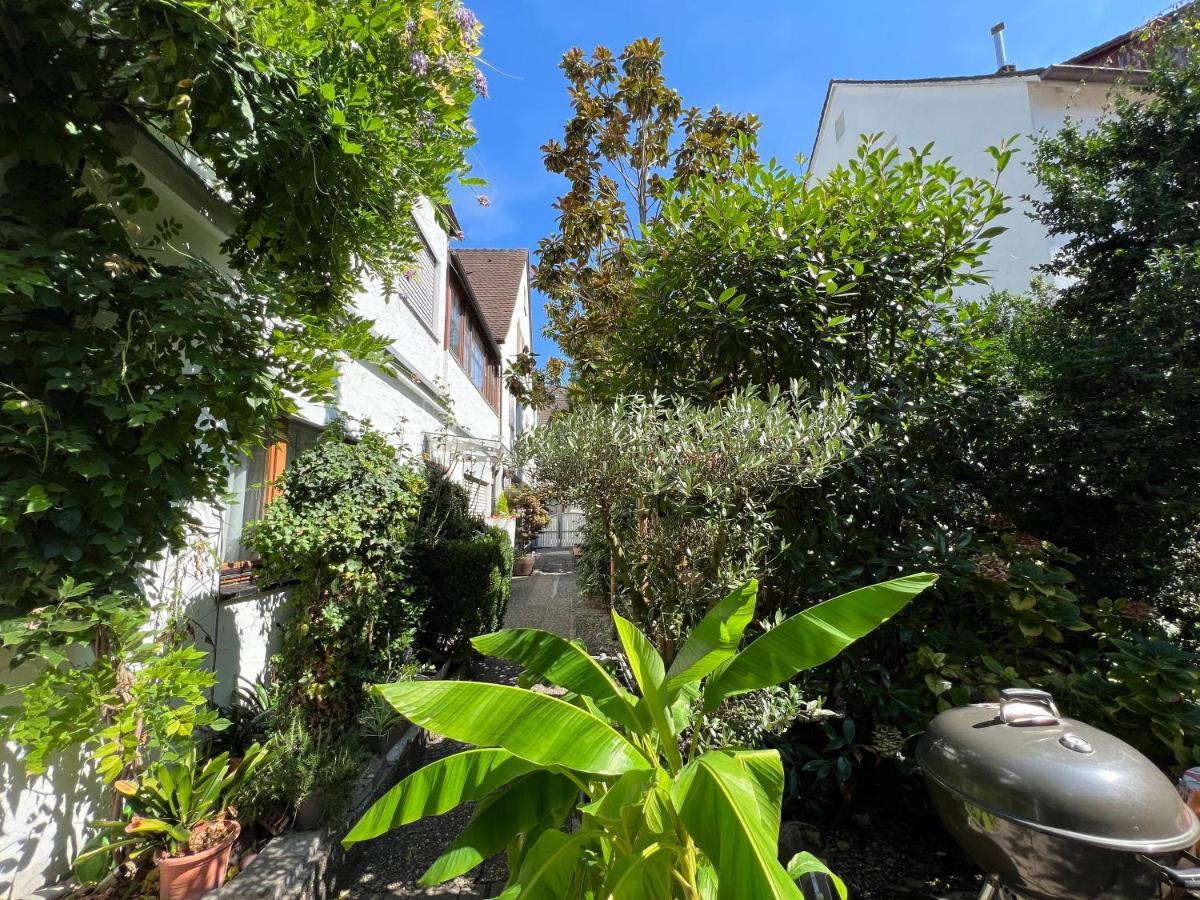 Haus Pia Executive Suites Friedrichshafen Exterior photo